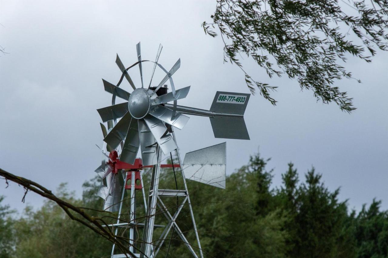 Rum Bridge "Owl Watch" Wooden Tipi Hotel Sudbury  Luaran gambar