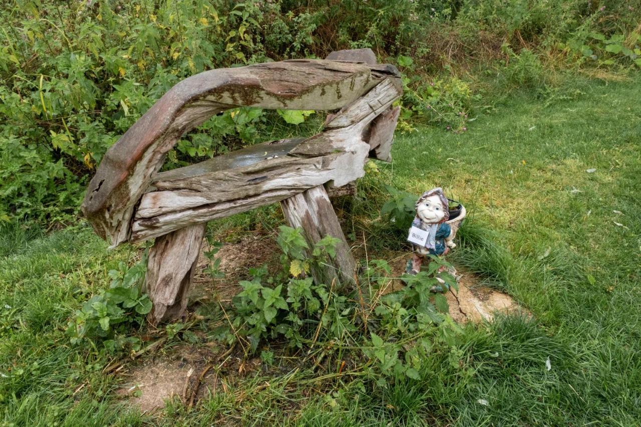 Rum Bridge "Owl Watch" Wooden Tipi Hotel Sudbury  Luaran gambar