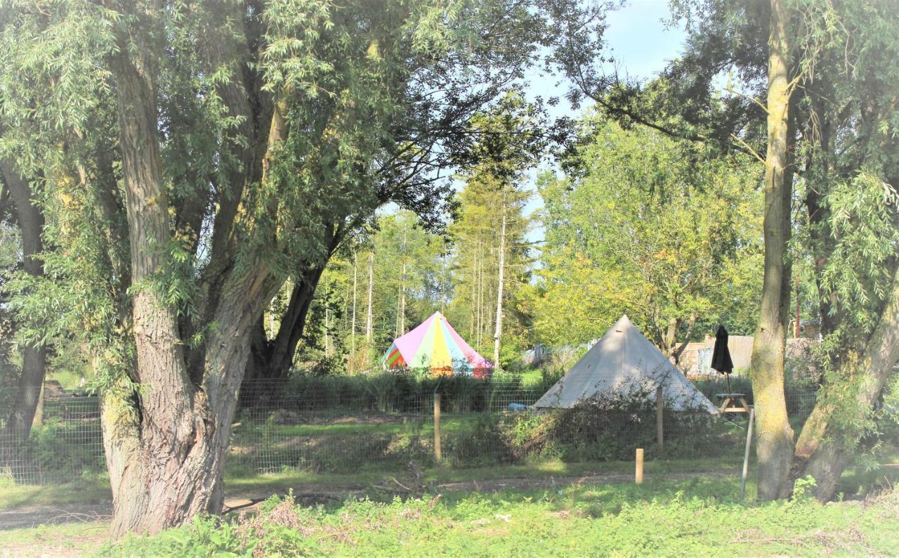 Rum Bridge "Owl Watch" Wooden Tipi Hotel Sudbury  Luaran gambar