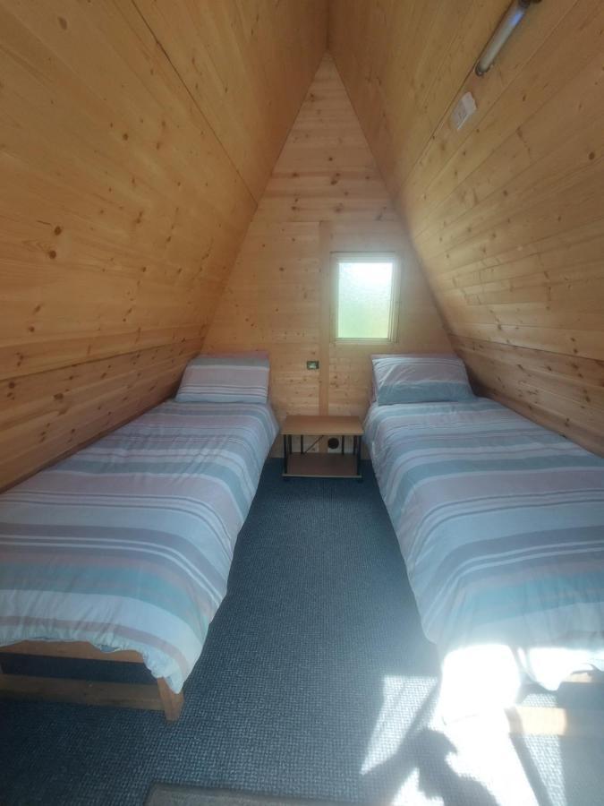 Rum Bridge "Owl Watch" Wooden Tipi Hotel Sudbury  Luaran gambar